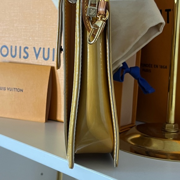 π₯π₯ Louis Vuitton verni monogram motto bag - Picture 3 of 12